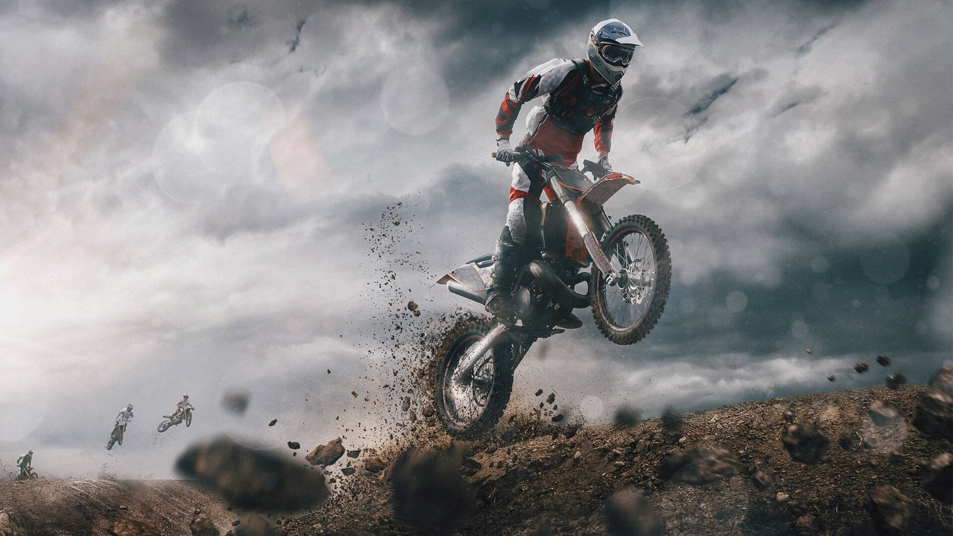 九游APP官网-万乐天冲线瞬间点燃现场氛围，万乐天启蒙教练是谁